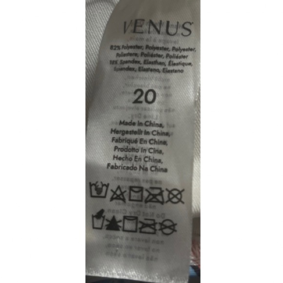 VENUS Women’s Printed Wrap Swim Top - Size 20 (Bottoms not included) - Picture 4 of 6